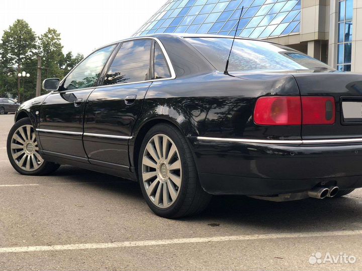 Audi S8 4.2 AT, 2000, 330 000 км