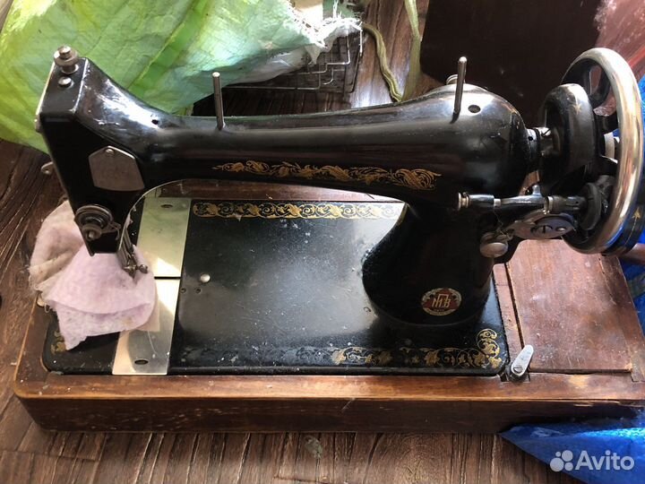 Швейная машинка подольская ручная