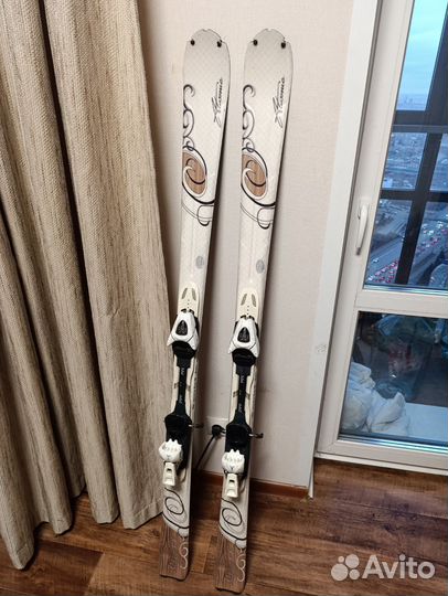 Горные лыжи atomic 156