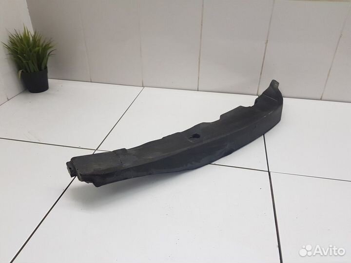 Уплотнитель переднего правого крыла