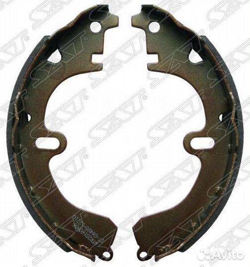 Тормозные колодки задние Тойота Спринтер/Королла