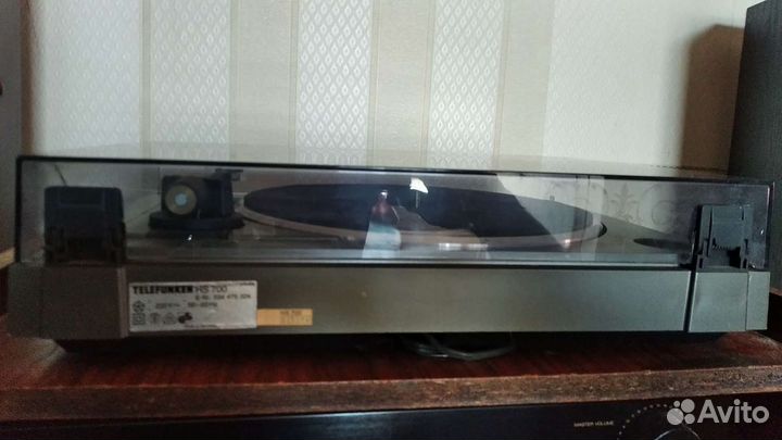Проигрыватель винила Telefunken HS - 700