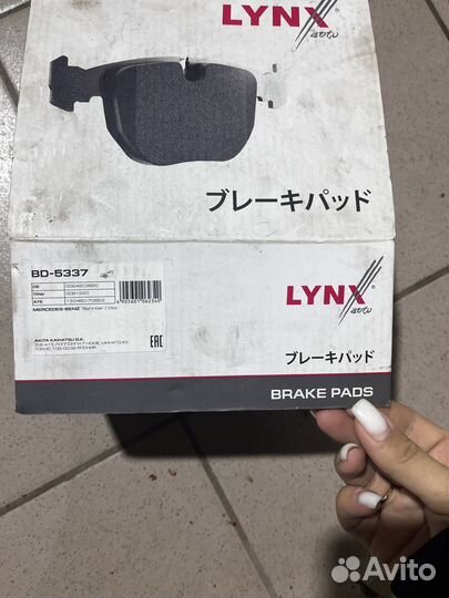 Дисковые тормозные колодки на Мерседес спринтер