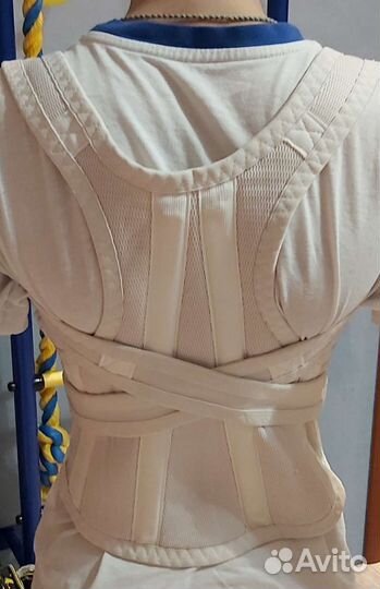 Корсет для спины / корректор осанки