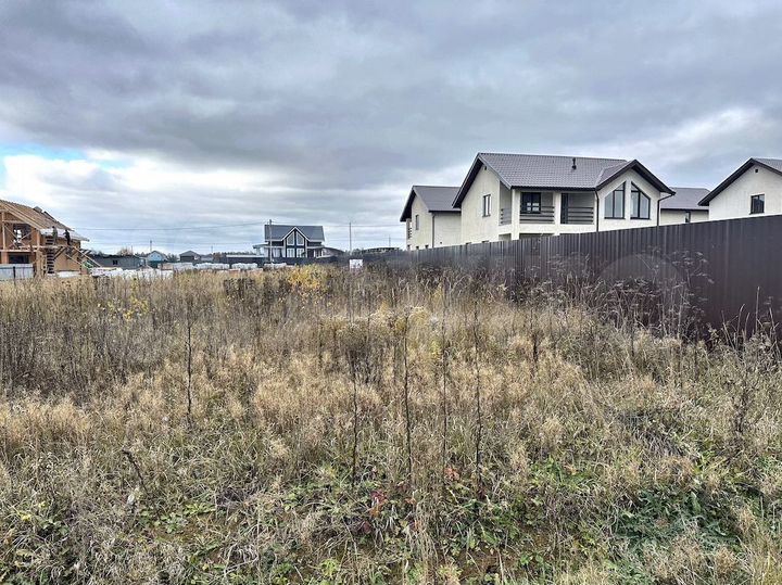 Участок 7 сот. (ИЖС)