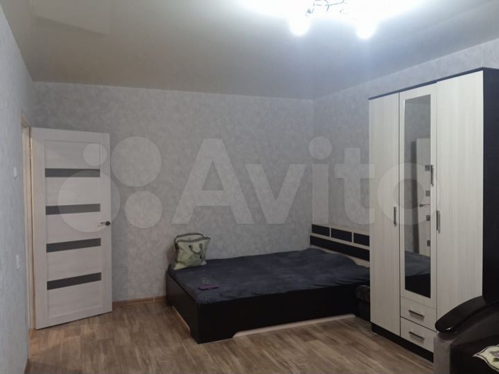 1-к. квартира, 38 м², 1/9 эт.