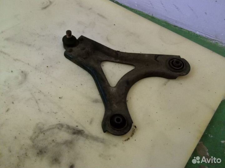 Рычаг передний левый форд мондео2