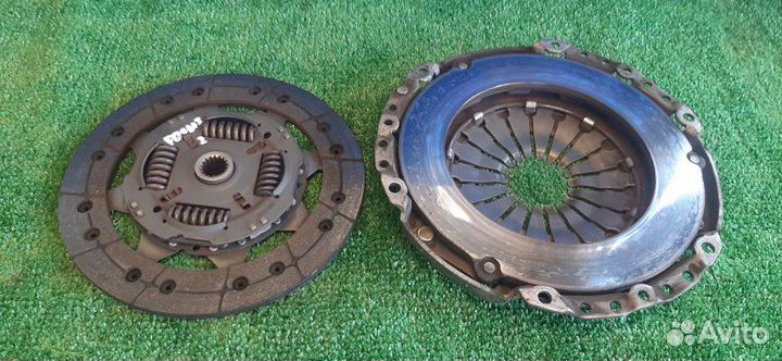 Комплект сцепления Ford Focus 2 купе qqbd 1.8 2006