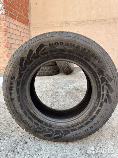 Nokian Tyres Nordman 7 SUV 235/70 R16 106T