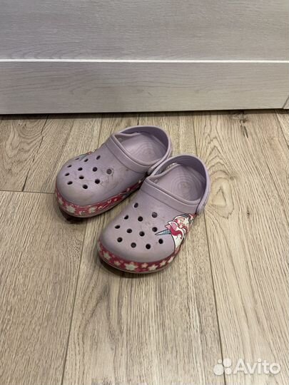Шлепанцы crocs
