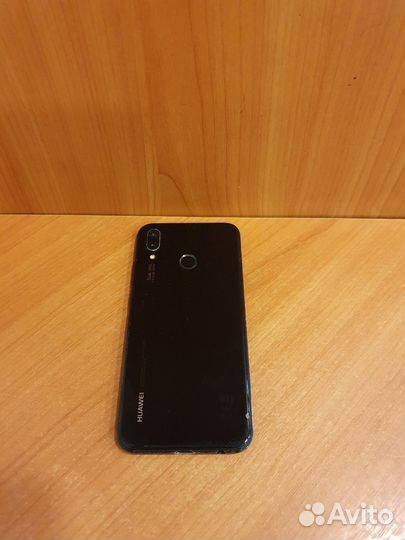 HUAWEI P20 Lite, 4/64 ГБ