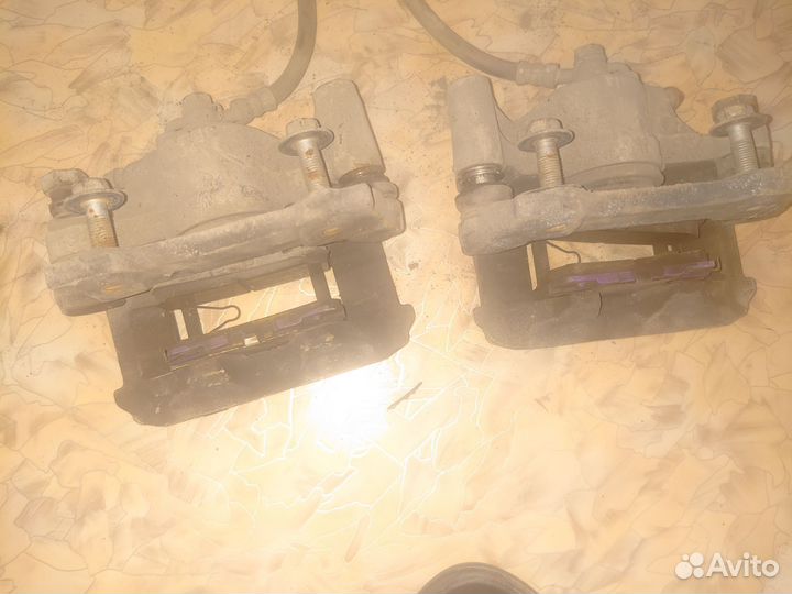 Тормозные суппорта Lexus is