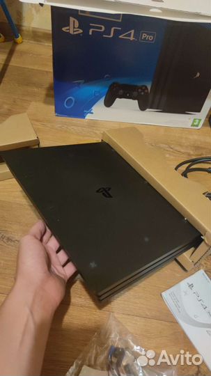 Sony playstation 4 PS4 pro 1tb