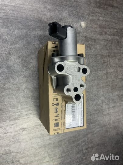 Клапан масляный Volvo FH5