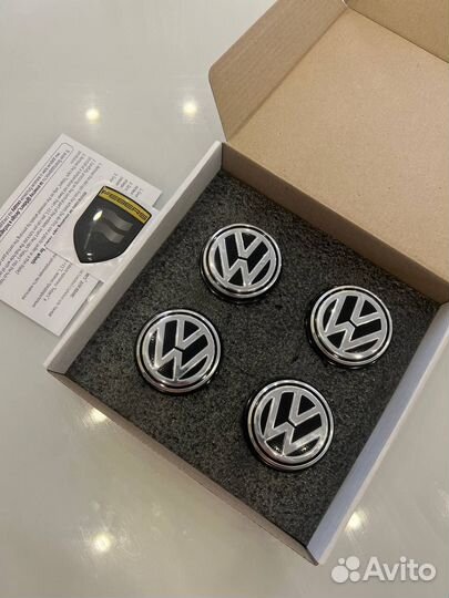 Колпачки (заглушки) на диски неподвижной эмблемой