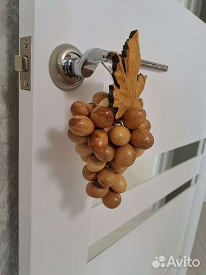 Виноград из дерева