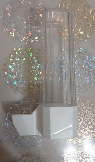 Поилка Ferplast для маленьких-средних попуг 0,24