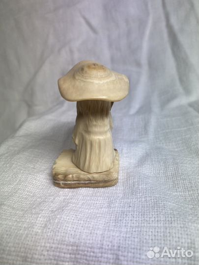 Резьба по кости. Бивень мамонта. Гриб-Лесовик
