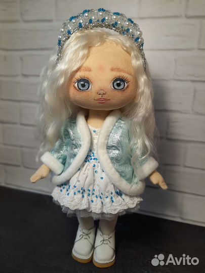 Текстильная кукла ручной работы