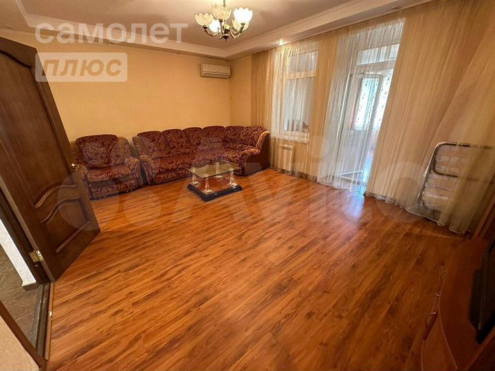 2-к. апартаменты, 72 м², 1/3 эт.