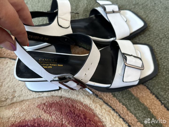 Басаножка женская