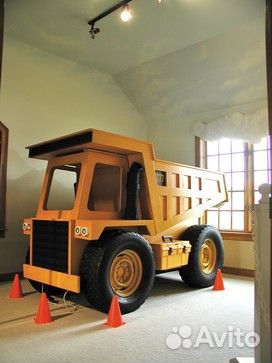 Детские кроватки трактор, автобус, грузовик