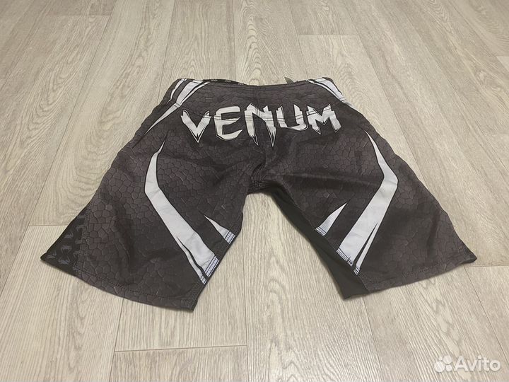 Спортивные шорты Venum