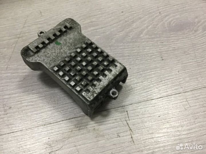 Сопротивление отопителя Mercedes-Benz C-Class 2.1