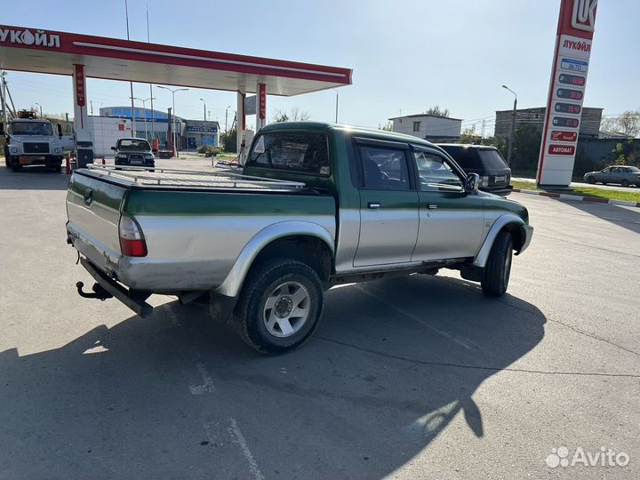 Mitsubishi L200 2.4 МТ, 2001, 314 000 км