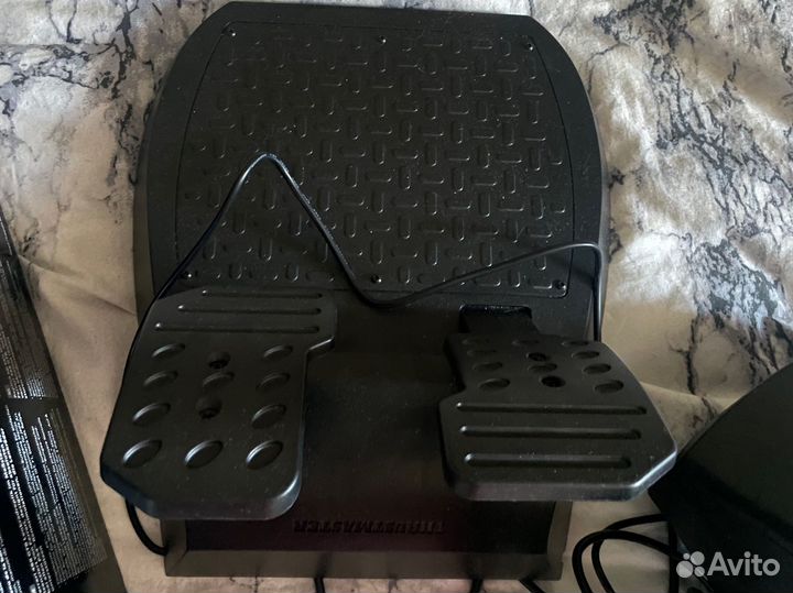 Руль ThrustMaster T80 Ferrari 488 GTB Edition