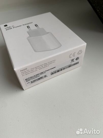 Зарядное устройство на iPhone 20w