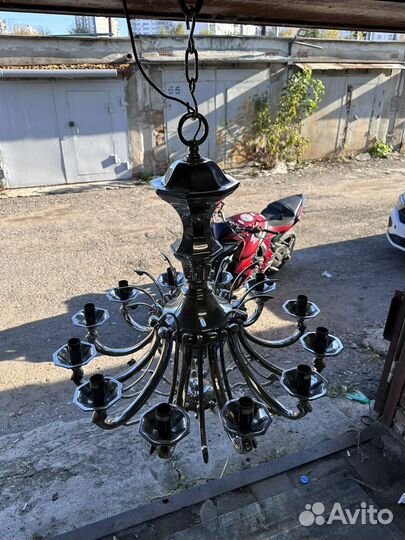 Шикарная итальянская люстра