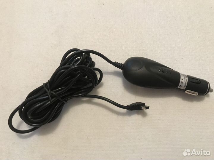 Автомобильное зарядное устройство (Mini USB)