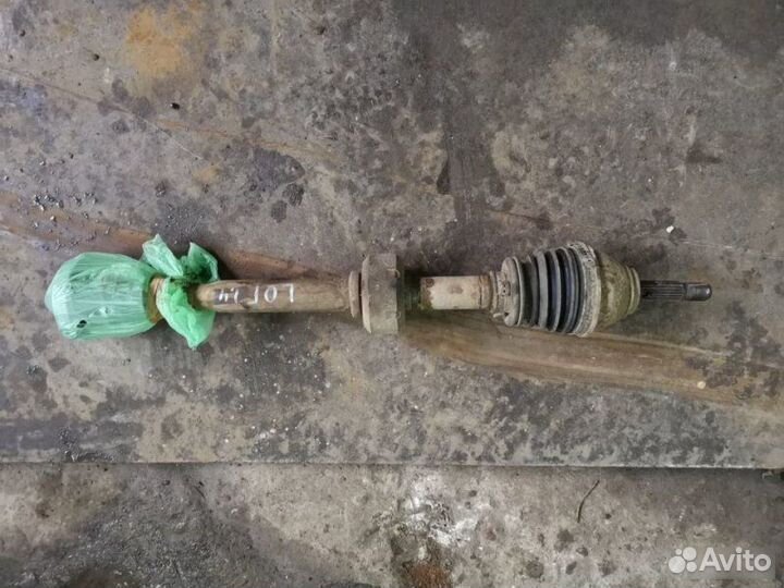 Привод передний левый Renault Logan