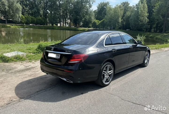 Частник сдам Мерседес W213 под такси