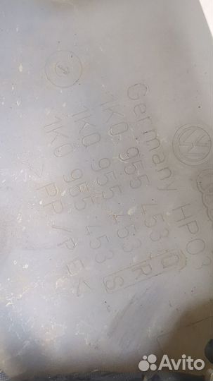 Бачок омывателя Volkswagen Golf 6, 2010