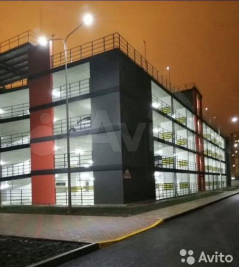 Машиноместо, 14 м²