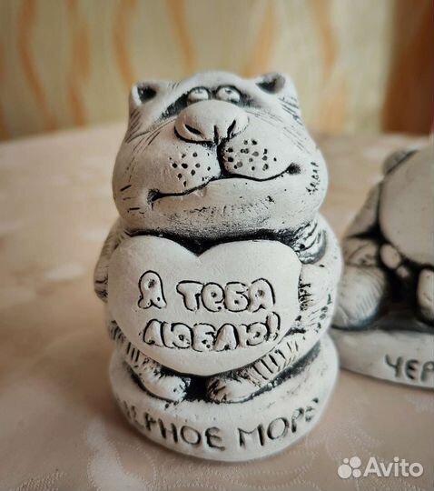 Фигурки котиков Черное море (сувенир)