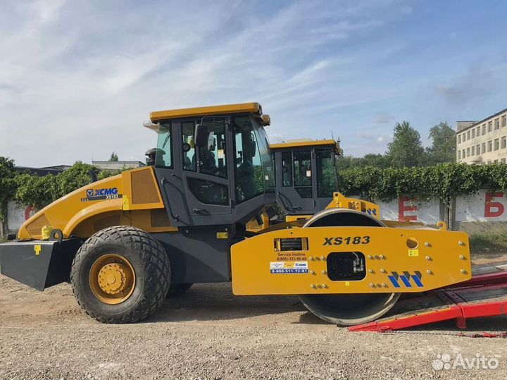 Дорожный каток XCMG XS183, 2023