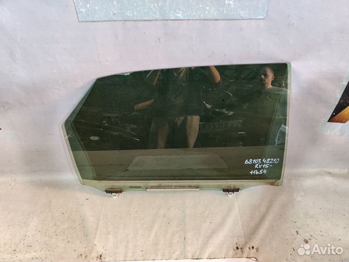 Лексус RX 2015- Стекло правое заднее 11654