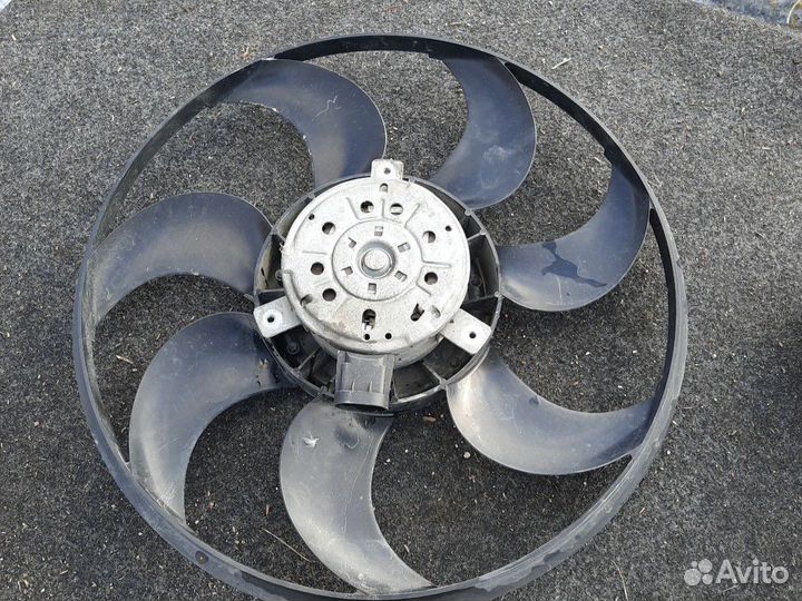 Моторчик диффузора с лопостями рено логан 1.6