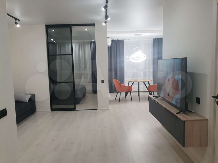 Квартира-студия, 50 м², 17/18 эт.