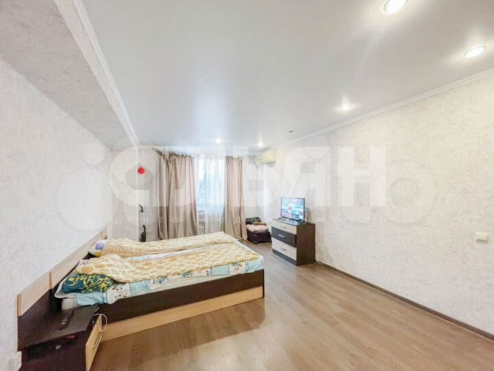 1-к. квартира, 32 м², 9/9 эт.