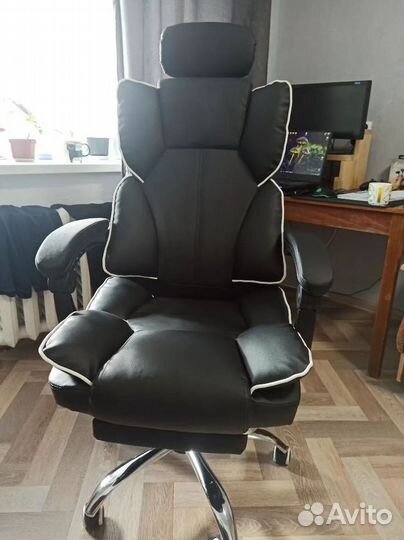 Офисное кресло (геймерское). Кресло для директора
