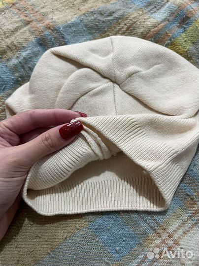 Шапка новая