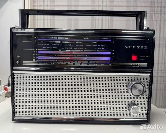 Радиоприемник VEF-202