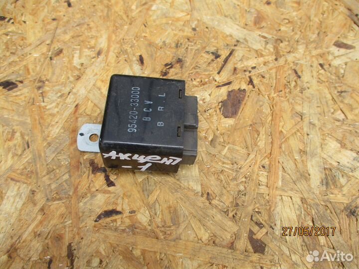 Реле стеклоочистителей Хендай Акцент (2009)