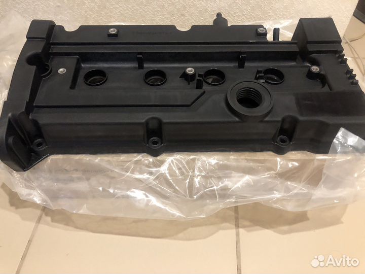 Крышка клапаная Новая Оригинал