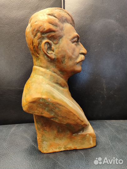 Бюст Сталина, Гжель