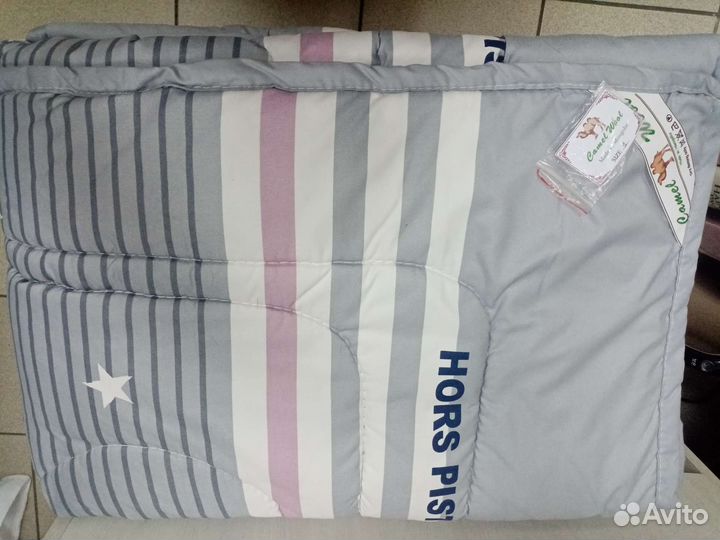 Тёплые одеяло из верблюжьей шерсти